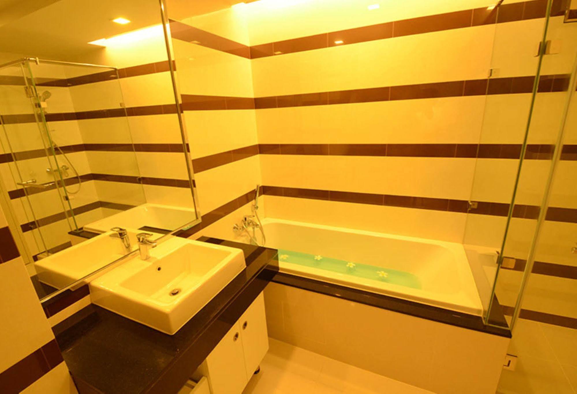 เบเวอรี่ 33 บาย แอสไพรา Apartment กรุงเทพมหานคร ภายนอก รูปภาพ